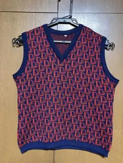 Item thumbnail for item e25cdaad-0d51-4b46-adec-9d0e862493e8