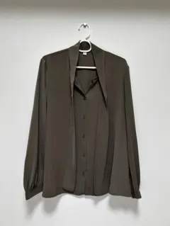 ⭐︎最終値下げ　【美品】レディース服　GU ブラウス　長袖　ブラウン　無地　L