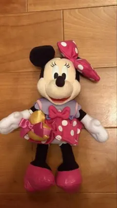 ディズニー　トゥーンタウン　ミニー　ぬいぐるみバッジ