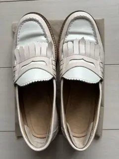 COLE HAAN ローファー W29403 ホワイト 7B スリッポン - メルカリ