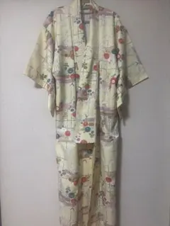 撫松庵　夏着物　小紋 着物 白地 唐子模様 遊び心のあるデザイン 撫松庵 夏着物 小紋 着物 白地 唐子模様 遊び心のあるデザイン - メルカリ