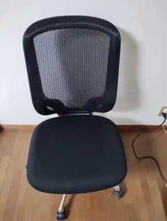 オカムラ　シルフィー　ハイバックチェア　2018年製