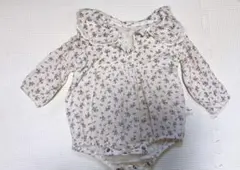 ベビーワンピース　花柄ロンパース フリル襟付き　ガーゼ　風通り　乾きやすい