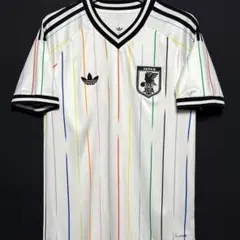 サッカー日本代表 ユニフォーム 新品未使用カラフルデザイン 白 M-40 