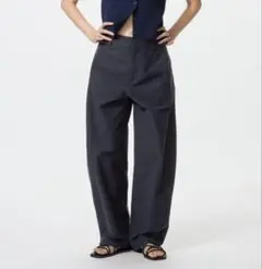 【完売品】UNIQLO ジャージーバレルレッグパンツ　Sサイズ　ネイビー