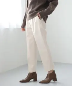 新品タグ付き♡GLOBAL WORKアッタカウツクシテーパード パンツ