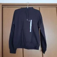 パーカー　黒　GU　レディース
