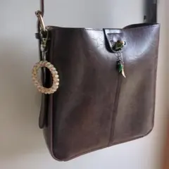 ブラウン ショルダーバッグ 合成皮革