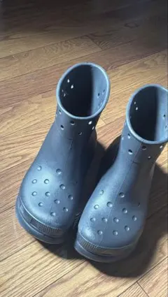 Crocs クラシック ブーツ（防水）24 cm ブラック 軽量 防水 美品のサムネイル