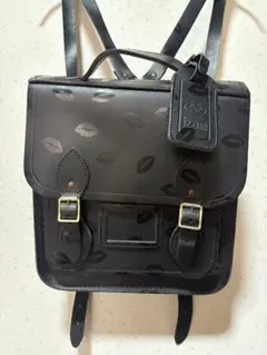 ケンブリッジサッチェル レザーリュック 黒 2026年最新】The Cambridge Satchel Company 素材：本革 レディース