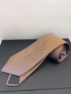HERMES　ネクタイ　グラデーションカラー　ストライプ　シルク100%のサムネイル