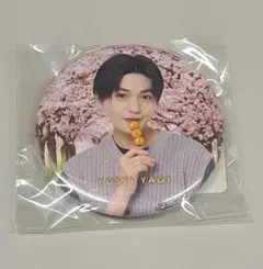 よ*ー様 八木勇征 缶バッジ 花背景Ver. トラキン FANTASTICS