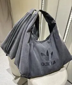 Item thumbnail for item 4b557117-09e5-453c-8dd2-5e440df4465c