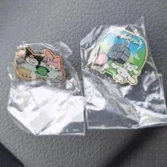サンリオキャラクター ご当地ピンズ 飛騨高山限定 2種セットのサムネイル