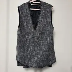 ボンジュールサガン　Ｖネックツイード柄ベスト　フリーサイズ