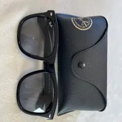 Ray-Ban RB2132 ブラック サングラス