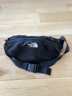 THE NORTH FACE NM72304 ボディバッグ 4L