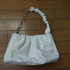 ホワイト フリルハンドル ショルダーバッグ