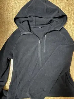 UNIQLO フリースパーカー