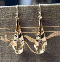 Item thumbnail for item 0645b9bf-4de9-41a7-a92b-f13c0bb834d5