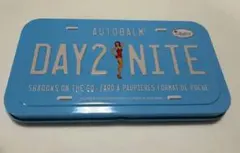theBalm AUTOBALM DAY2NITE アイシャドウパレットのサムネイル