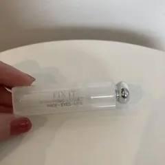 Dior フィックスイット 002 ミディアムサンド 美容液入りコンシーラーのサムネイル