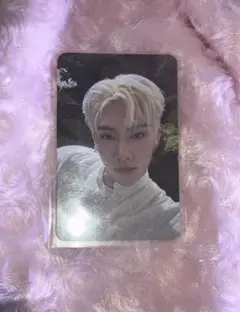 ZB1 youth in the shadeゼベワン リッキー トレカ