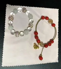 【中古】赤い数珠と透明の数珠の2個セット