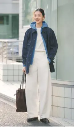 ユニクロ　ジャージーバレルレッグパンツ　2025年製