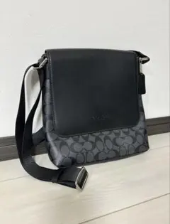 COACH ブラック ショルダーバッグ