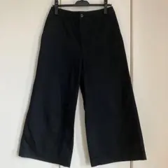 ユニクロ　UNIQLO　ワイドクロップドパンツ　67 ブラック