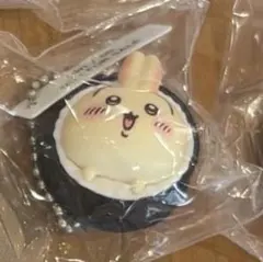 くら寿司　ちいかわ　うさぎフィギュアキーホルダー