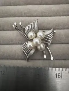 2025年最新】アコヤ真珠ブローチの人気アイテム - メルカリ