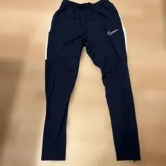 Item thumbnail for item 01a4d136-5380-49f4-96d1-eea5f56773a3