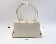定価40,700円 新品 TOV トーヴ PETAL L バッグ アイボリーのサムネイル