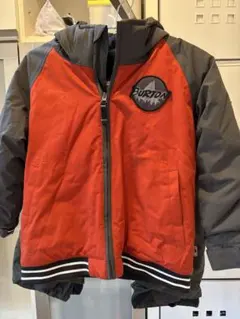 Burton スノーボードウェア上下、5/6サイズ　120〜135 手袋つき