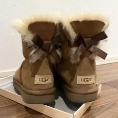 UGG ブラウン ムートンブーツ リボン付き