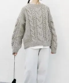 かぐれ　kagure ペルーアランクルーネックニット　未使用のサムネイル
