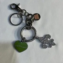 Item thumbnail for item 80fbe8aa-237f-46c5-9ea0-cc9c14c797f1