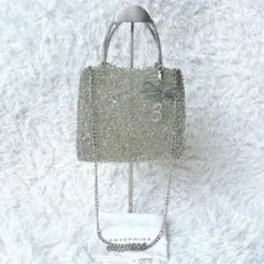 美品　人気カラー　アンテプリマ　スタンダードスクエア　ミディアム　シルバー