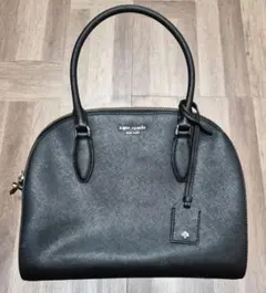 kate spade　ショルダーバッグ　黒