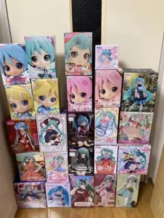 初音ミク 箱無しフィギュア 36個まとめ売り - メルカリ