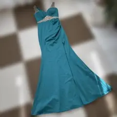 ジュエルズ　ロングドレスSサイズ