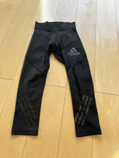 adidas ブラック タイツ ストレッチ素材