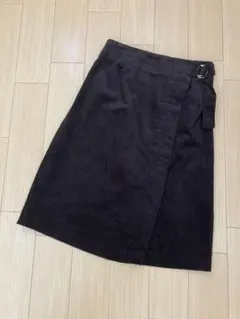 コーデュロイひざ丈スカート