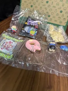 c*n様 クレヨンしんちゃん　リーメント　ゴロッと満足フィギュア2種セット