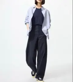 ユニクロ　ジャージーバレルレッグパンツ