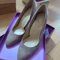 MÉDA ベージュ スエード ハイヒールパンプス 22.5cm