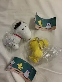 peanuts ぬいぐるみ　ボールチェーン　ガチャ　スヌーピー　ウッドストック