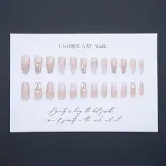 【新品未使用】ネイルチップ　24枚　ミルクホワイト　セット